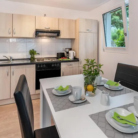Bella Natura Apartment *